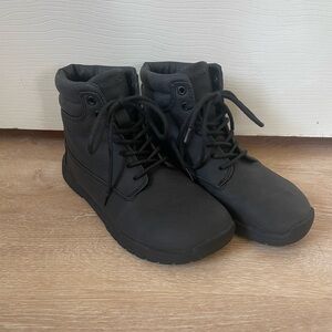 Feelgrounds Patrol Lite Boots Black W7.5